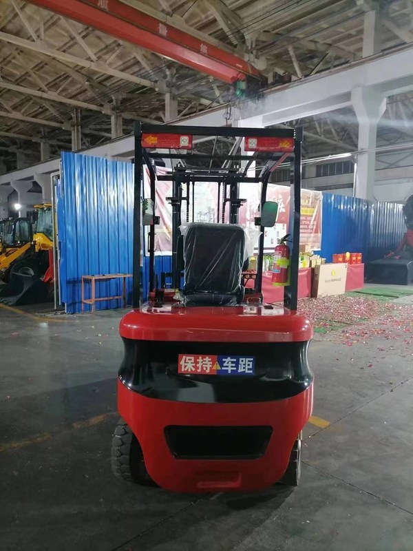 Mini carretillas elevadoras diésel y mini carretillas elevadoras eléctricas