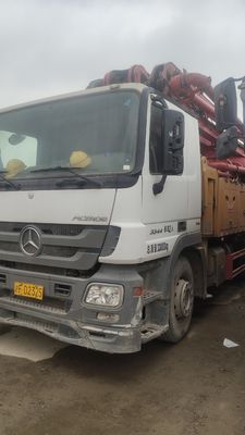 Venta de camión de bomba de hormigón SANY usado, chasis Mercedes Benz