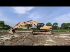 Una excavadora Hyundai 305lc-9T de segunda mano en buen estado.